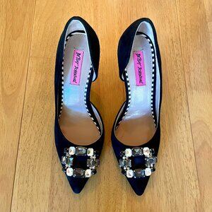 Betsey Johnson "Jezzy" Black Suede Heels with Rhinestone Broach, 7.5 M